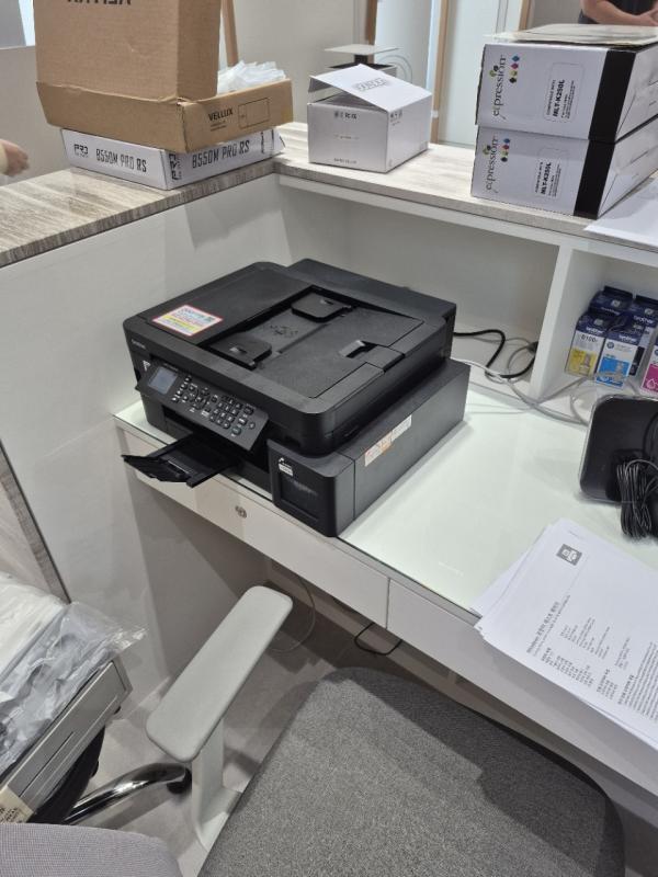 코코렌탈 서울 성동점 [ 가정의학과 의원 ] 브라더 MFC-T935DW & 삼성 SL-M2630ND 렌탈 설치