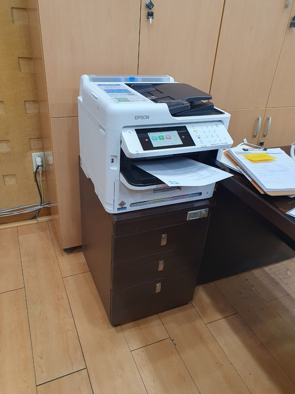 코코렌탈 경남 김해점 [ 은행 사무실 ] 컬러 잉크젯 복합기 엡손 WF-C5890 렌탈 설치